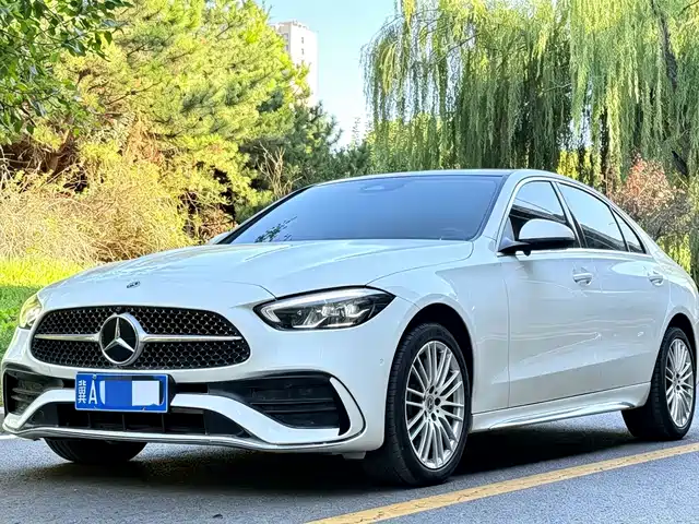 Mercedes-Benz Mercedes-Benz C-Class