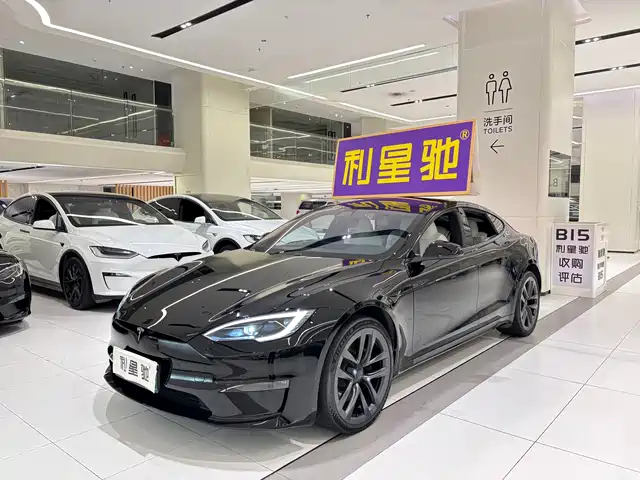 Tesla Model S 2023