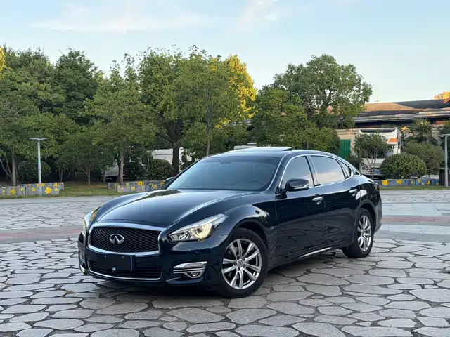 Infiniti Infiniti Q70 2018