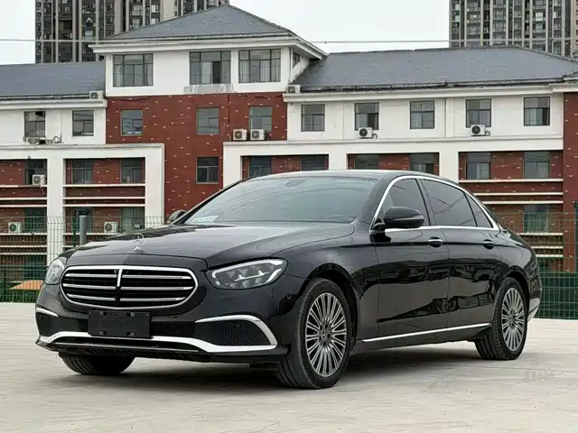 Mercedes-Benz Mercedes-Benz E-Class 2023