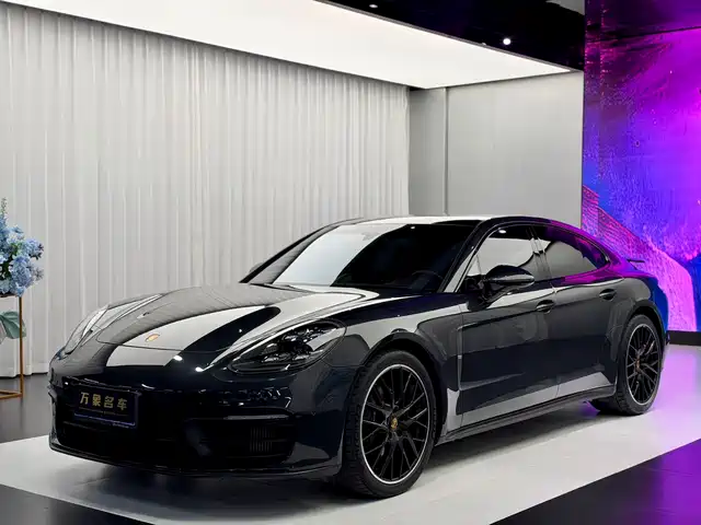 Porsche Panamera 2024