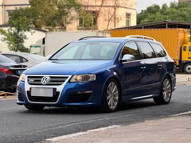 Volkswagen Passat 2010