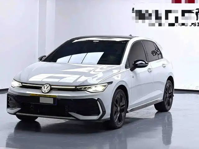 Volkswagen Golf 2024