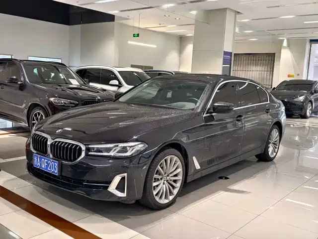 BMW BMW 5 Series 2023