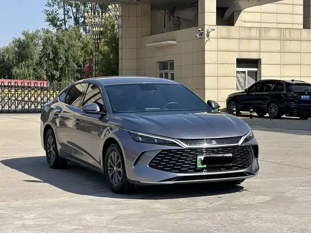 BYD Qin L