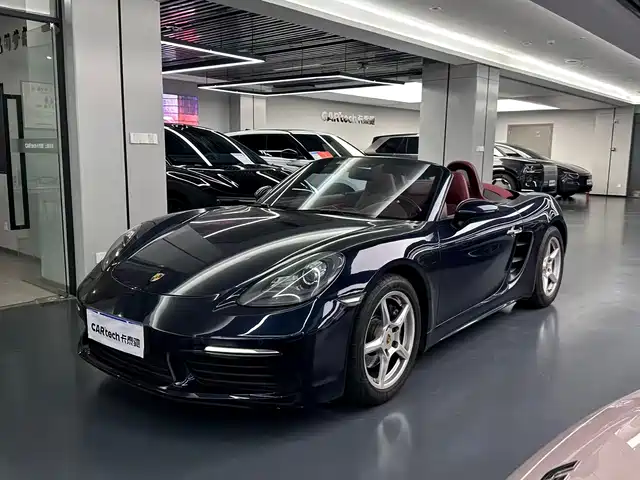 Porsche Porsche 718 2017