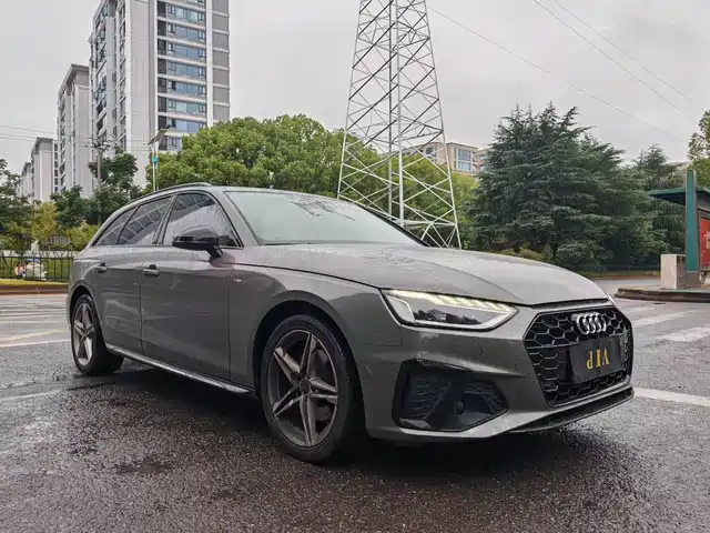 Audi Audi A4 (Import) 2023