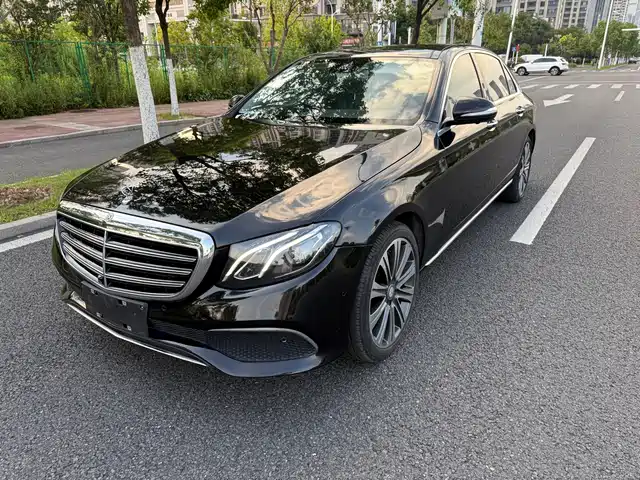 Mercedes-Benz Mercedes-Benz E-Class 2016