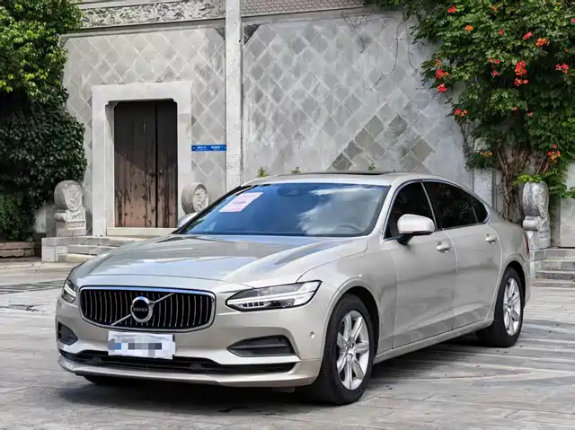 Volvo Volvo S90 2017