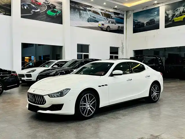 Maserati Ghibli