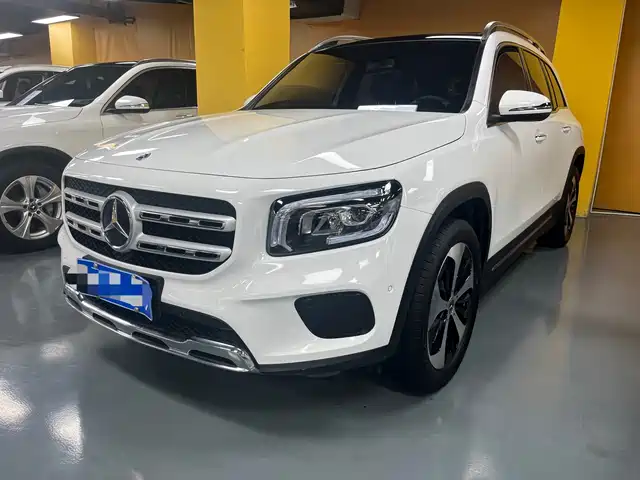 Mercedes-Benz Mercedes-Benz GLB 2021