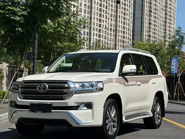 Toyota Land Cruiser (Import)