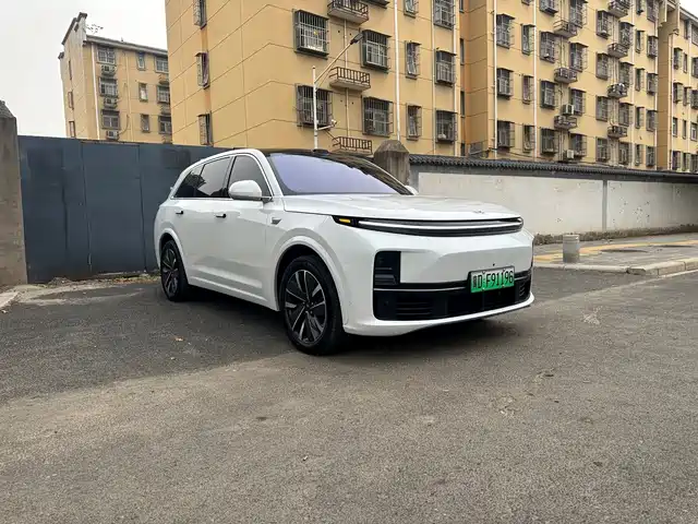 Li Auto Li Auto L7 2026