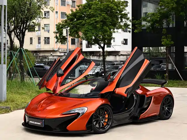 McLaren McLaren P1 2015