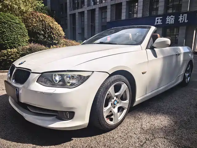 BMW BMW 3 Series (Import) 2011