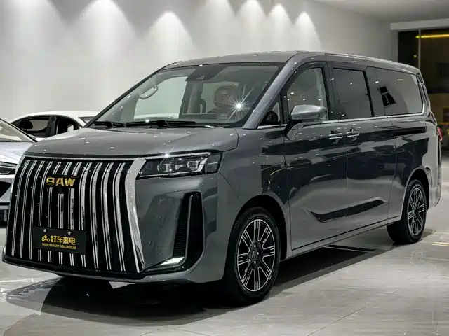 BAW (Beijing Automobile Works) Sharpwin M8