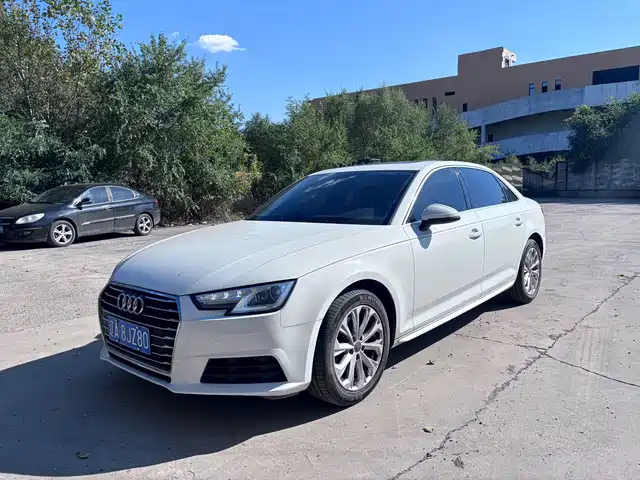 Audi Audi A4L 2017