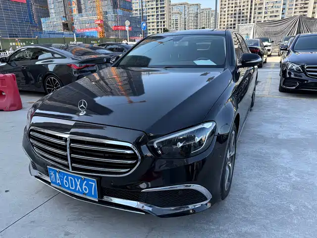 Mercedes-Benz Mercedes-Benz E-Class 2019