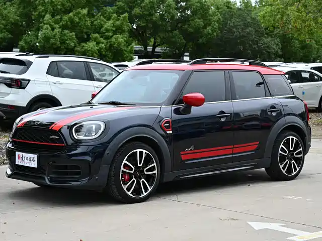 MINI MINI JCW COUNTRYMAN