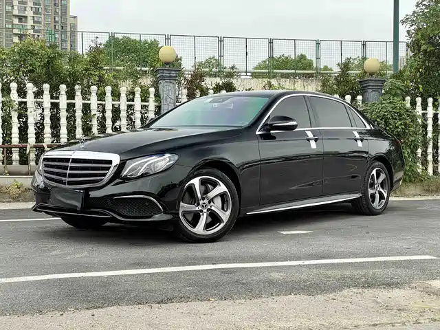 Mercedes-Benz Mercedes-Benz E-Class