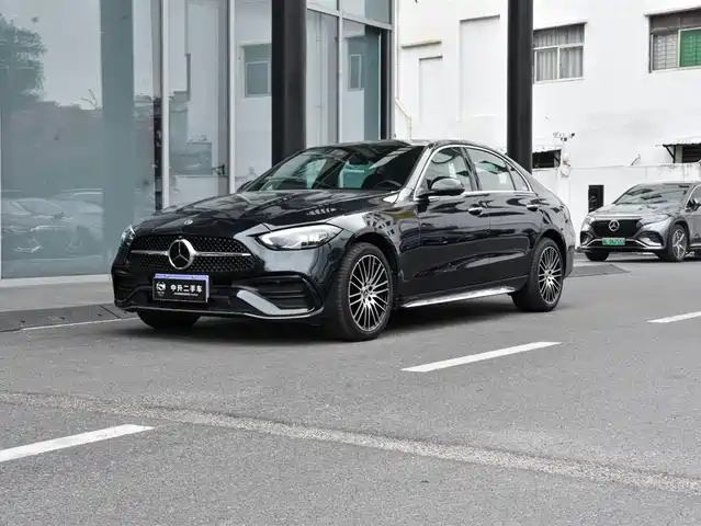 Mercedes-Benz Mercedes-Benz C-Class 2025