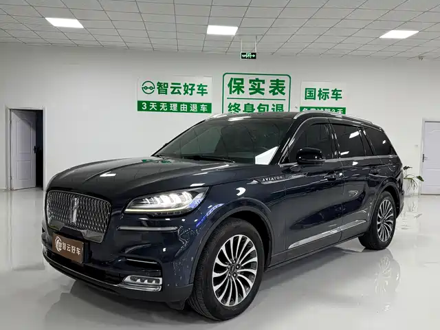 Lincoln Aviator