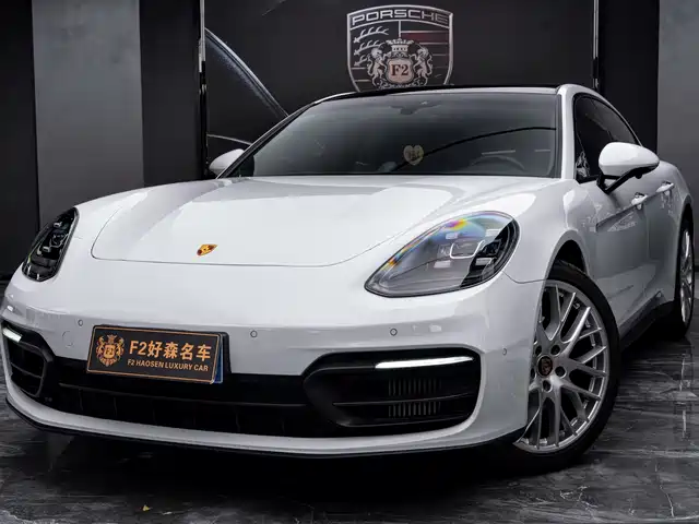 Porsche Panamera 2022