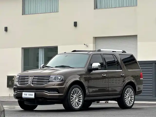 Lincoln Navigator 2017
