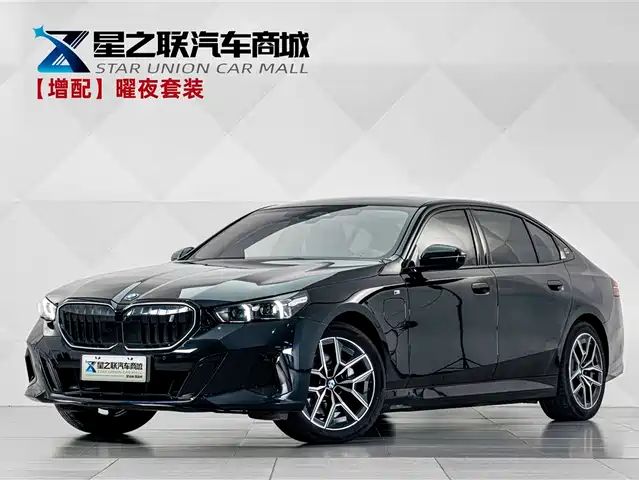BMW BMW i5 2025