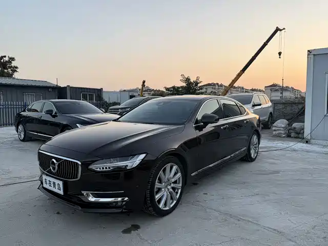 Volvo Volvo S90
