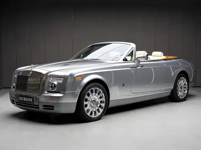 Rolls-Royce Phantom