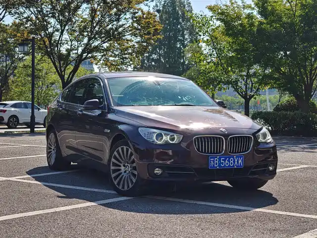 BMW BMW 5 Series GT 2016