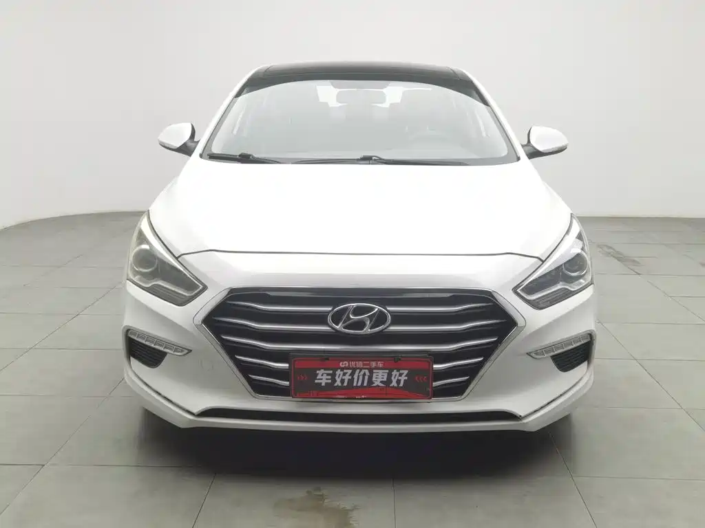 Hyundai Mistra