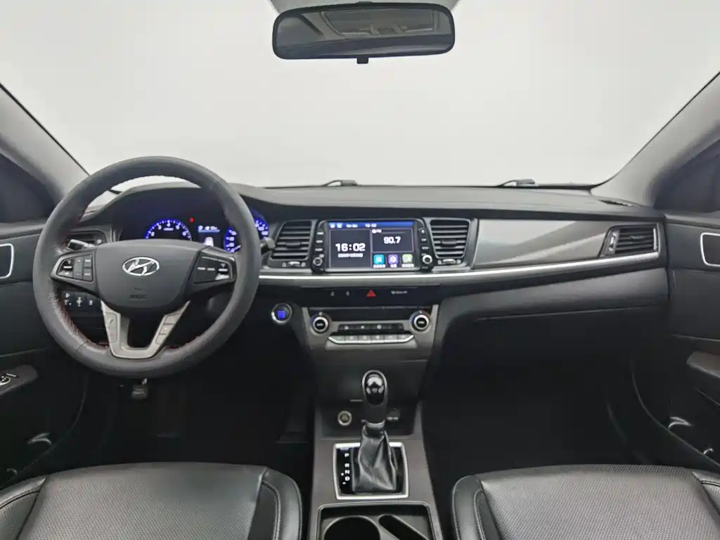 Hyundai Mistra