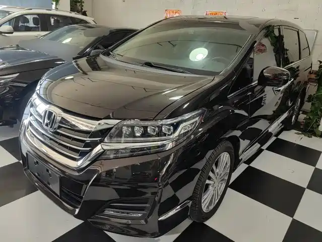 Honda Elysion 2018