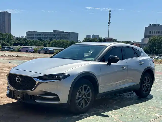 Mazda Mazda CX-4 2021