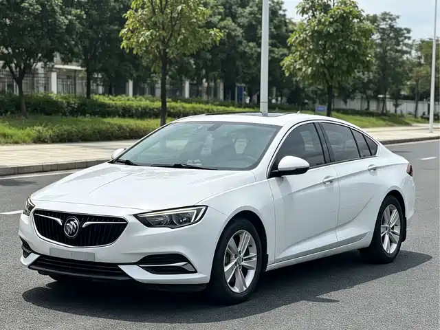 Buick Regal 2018