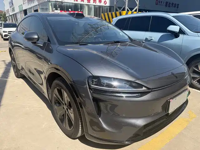 Zhijie Luxeed R7 2026
