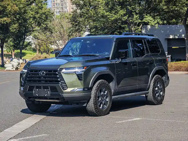 Lexus Lexus GX 2025