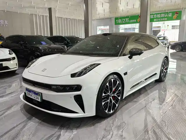 ZEEKR Zeekr 001 2026