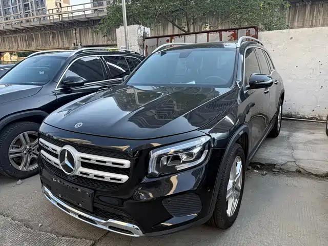 Mercedes-Benz Mercedes-Benz GLB 2023