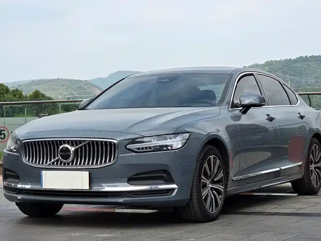 Volvo Volvo S90 2022