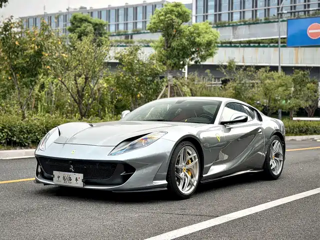 Ferrari Ferrari 812 2019