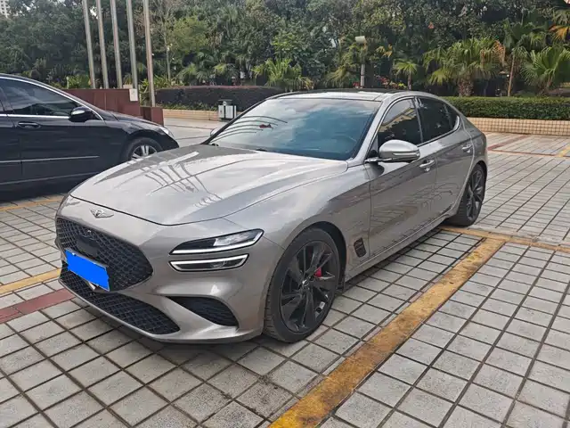 Genesis Genesis G70