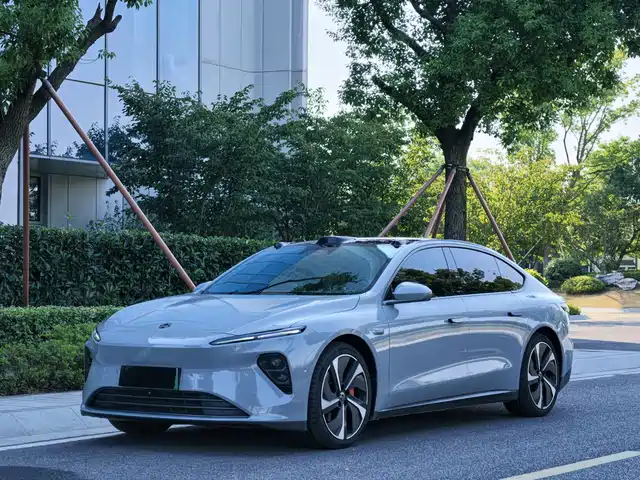 NIO NIO ET7