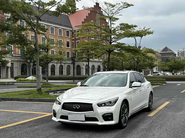 Infiniti Infiniti Q50L 2015