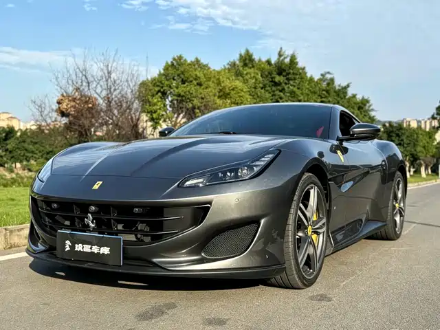 Ferrari Portofino 2019