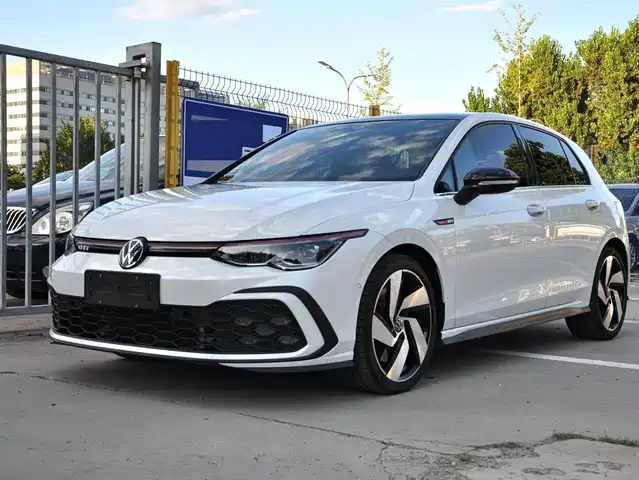 Volkswagen Golf GTI 2022