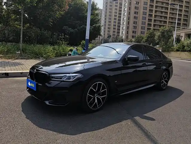 BMW BMW 5 Series (Import) 2023