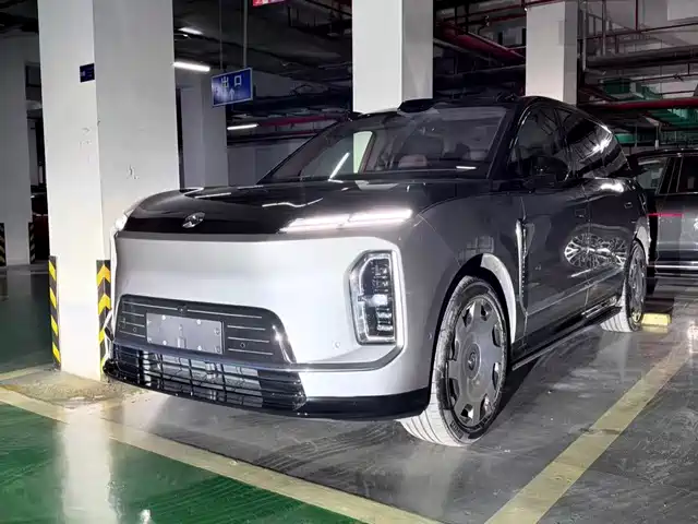 NIO NIO ES9 2026
